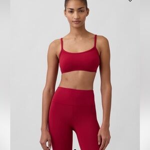 GapFit Smooth Sports Bra
